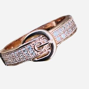Woman's Rhinestone Rose Gold Belt Buckle Shape Elegant Looking Ring